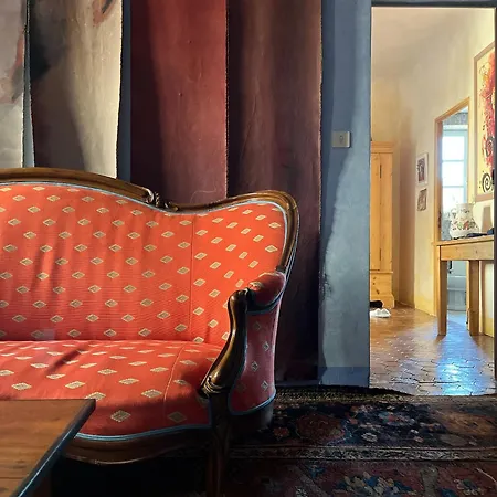 La Maison Des Chapitres Nocleg ze śniadaniem *