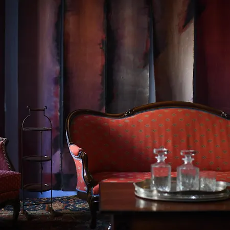 La Maison Des Chapitres