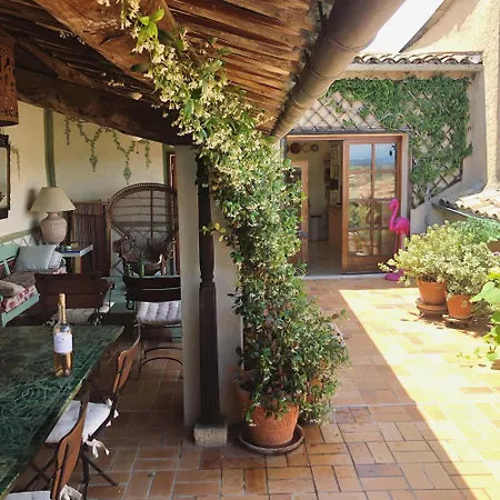 La Maison Des Chapitres *