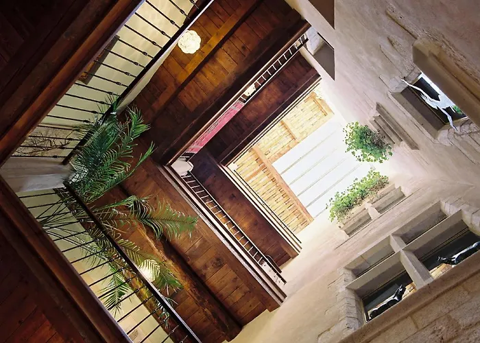 La Maison Des Chapitres לינה וארוחת בוקר פורקלקייה