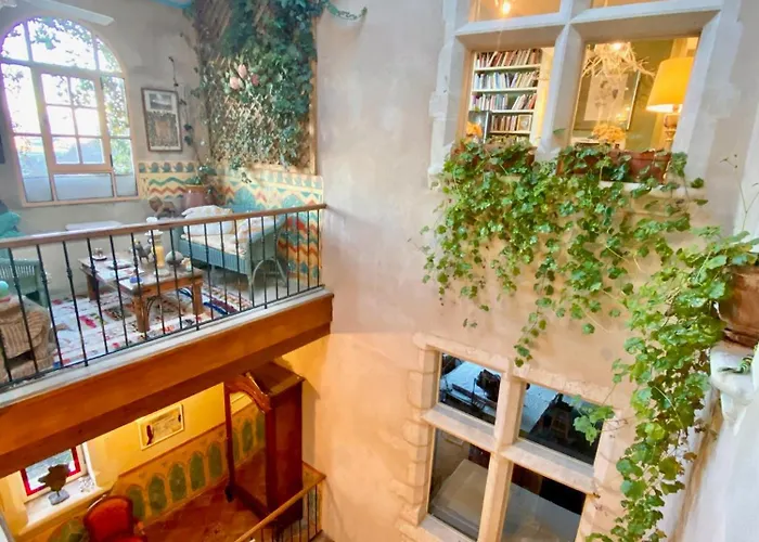 לינה וארוחת בוקר La Maison Des Chapitres פורקלקייה